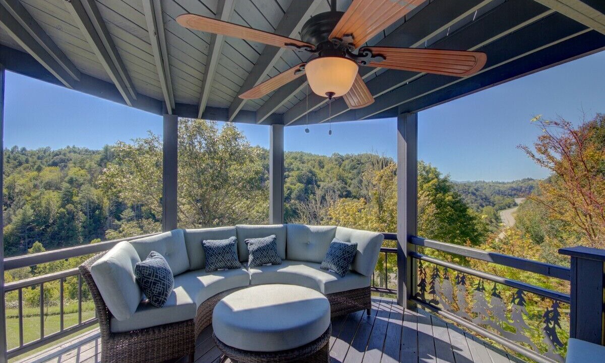 Photo of Outdoor in Weaverville