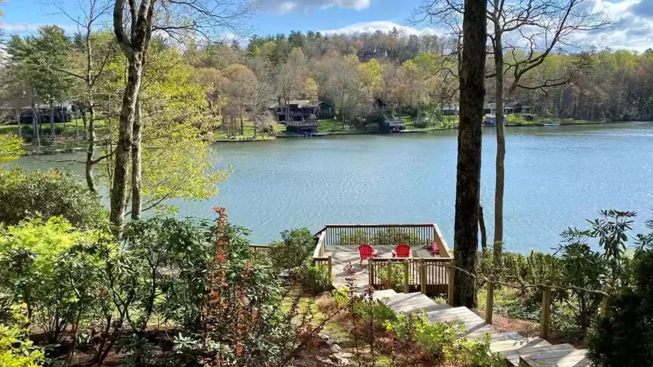 Photo of Outdoor in Lake Toxaway