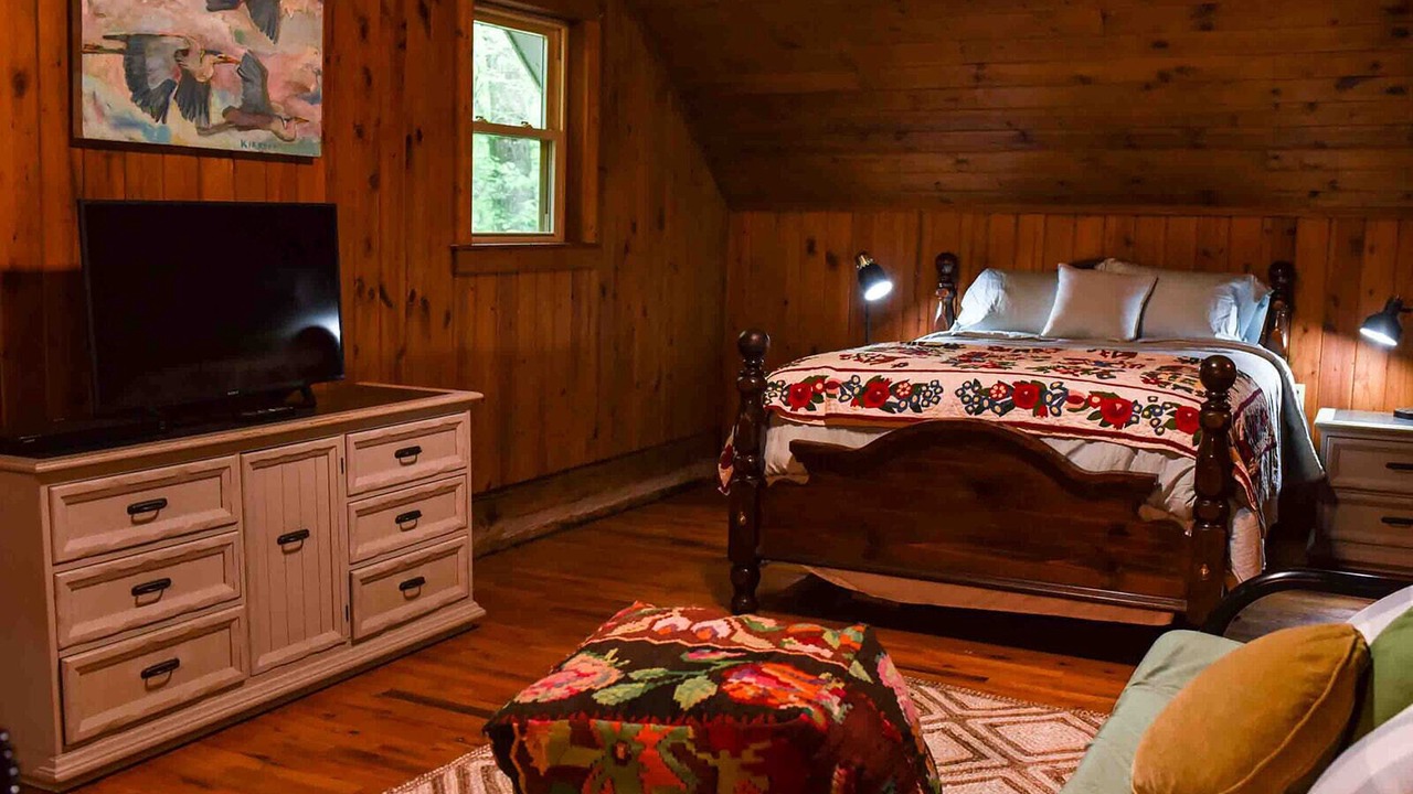 Photo of Bedroom in Nebo