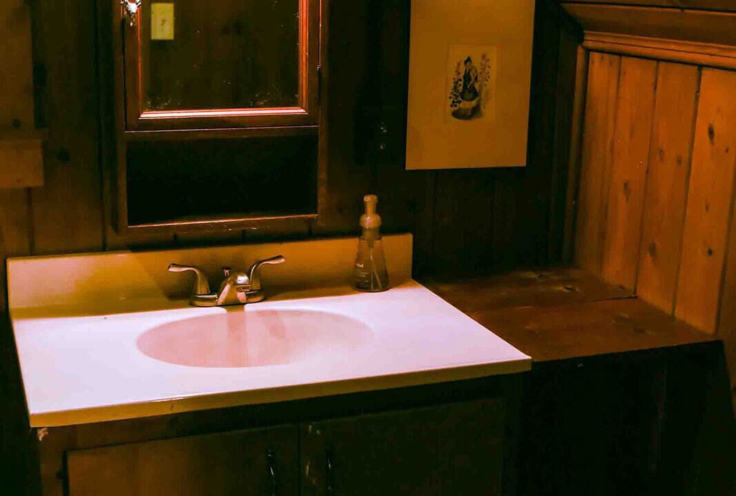 Photo of Bathroom in Nebo