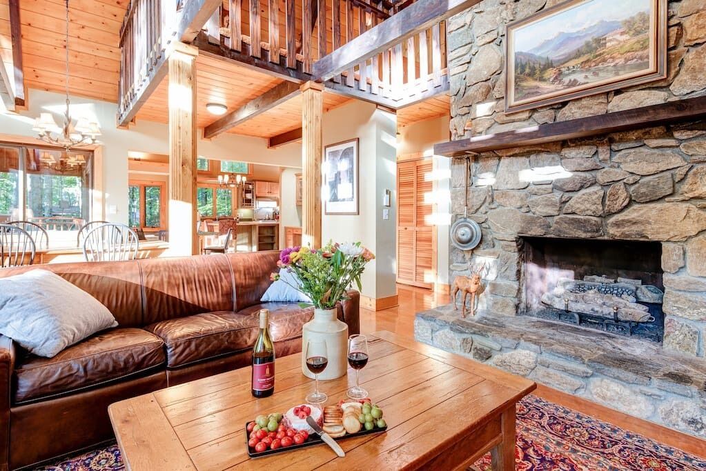Photo of Livingroom in Burnsville