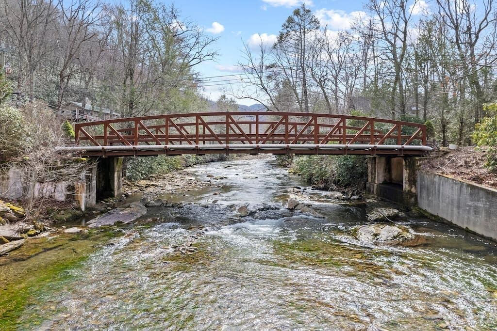 Photo of Outdoor in Burnsville