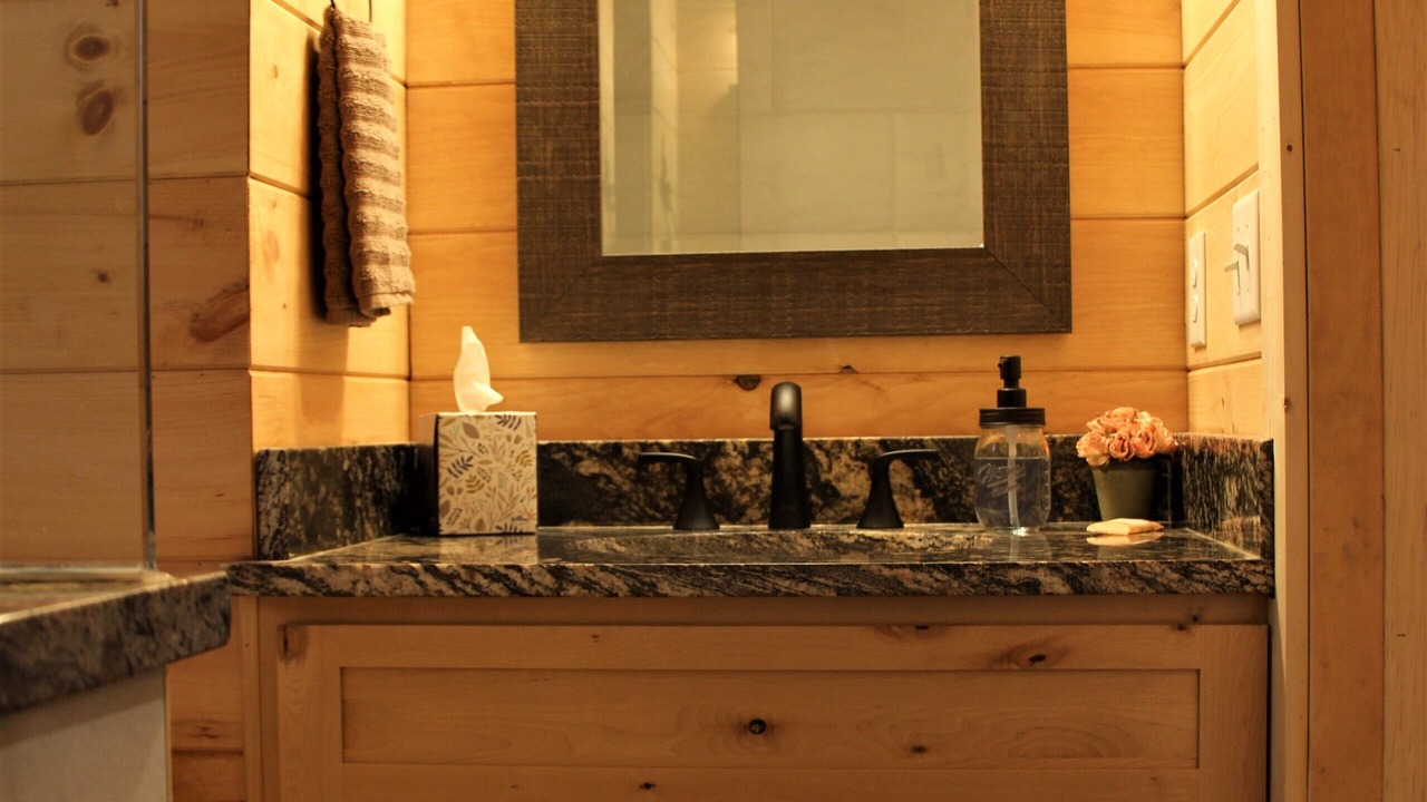 Photo of Bathroom in Fairview