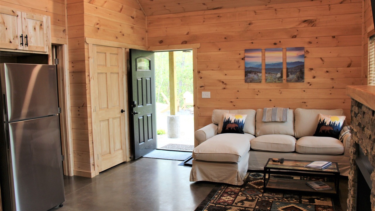 Photo of Livingroom in Fairview