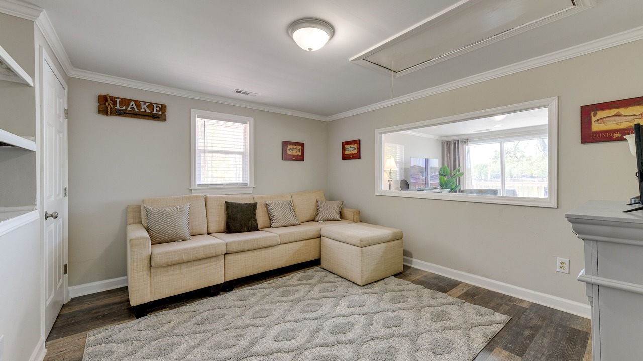 Photo of Livingroom in Southmont