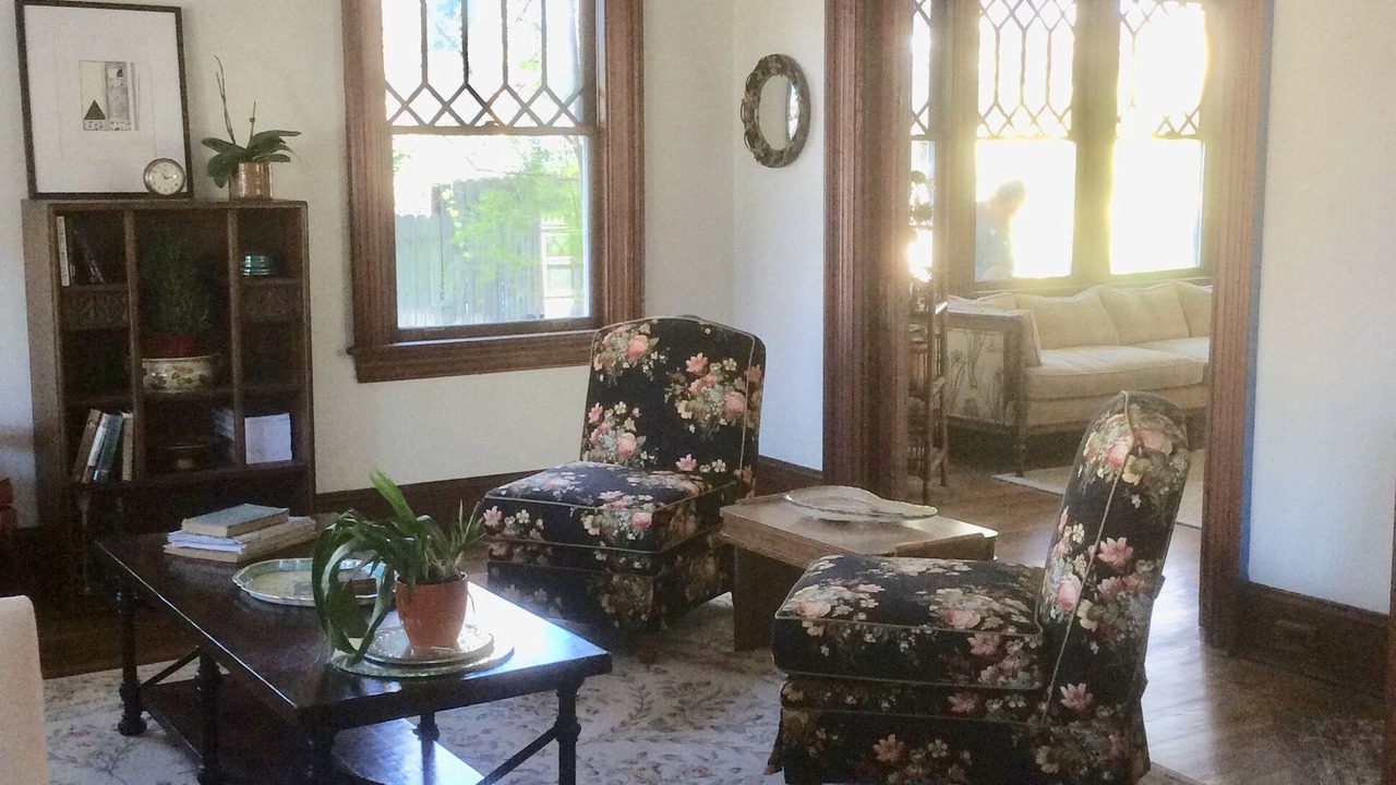 Photo of Livingroom in Historic Montford