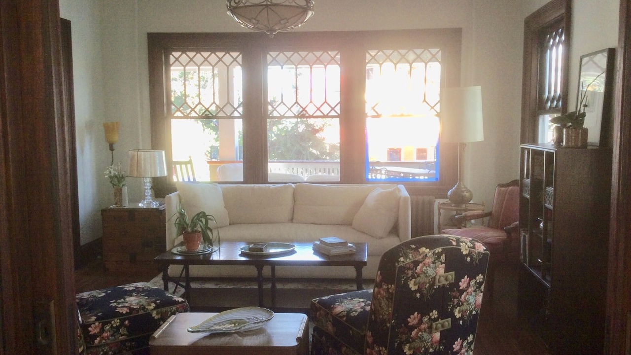Photo of Livingroom in Historic Montford