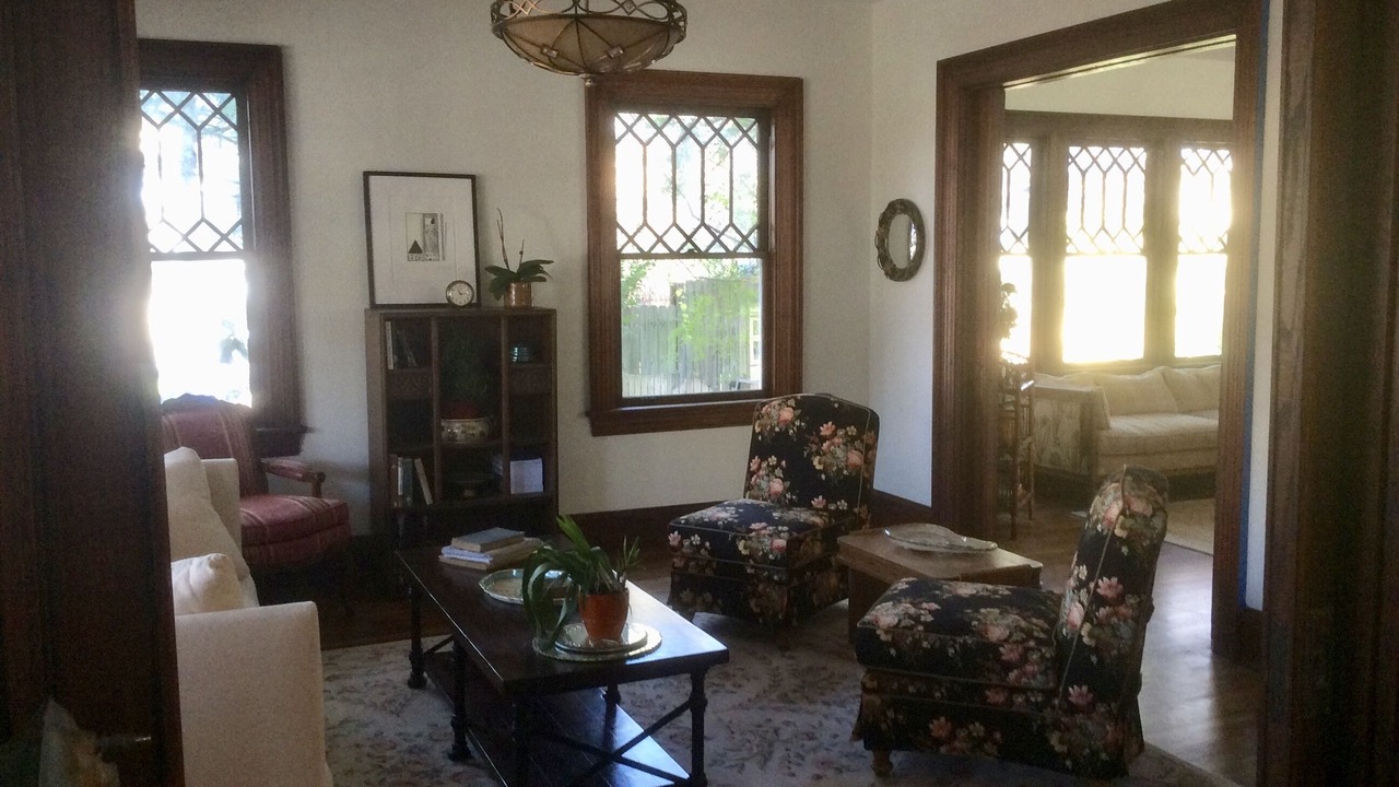 Photo of Livingroom in Historic Montford