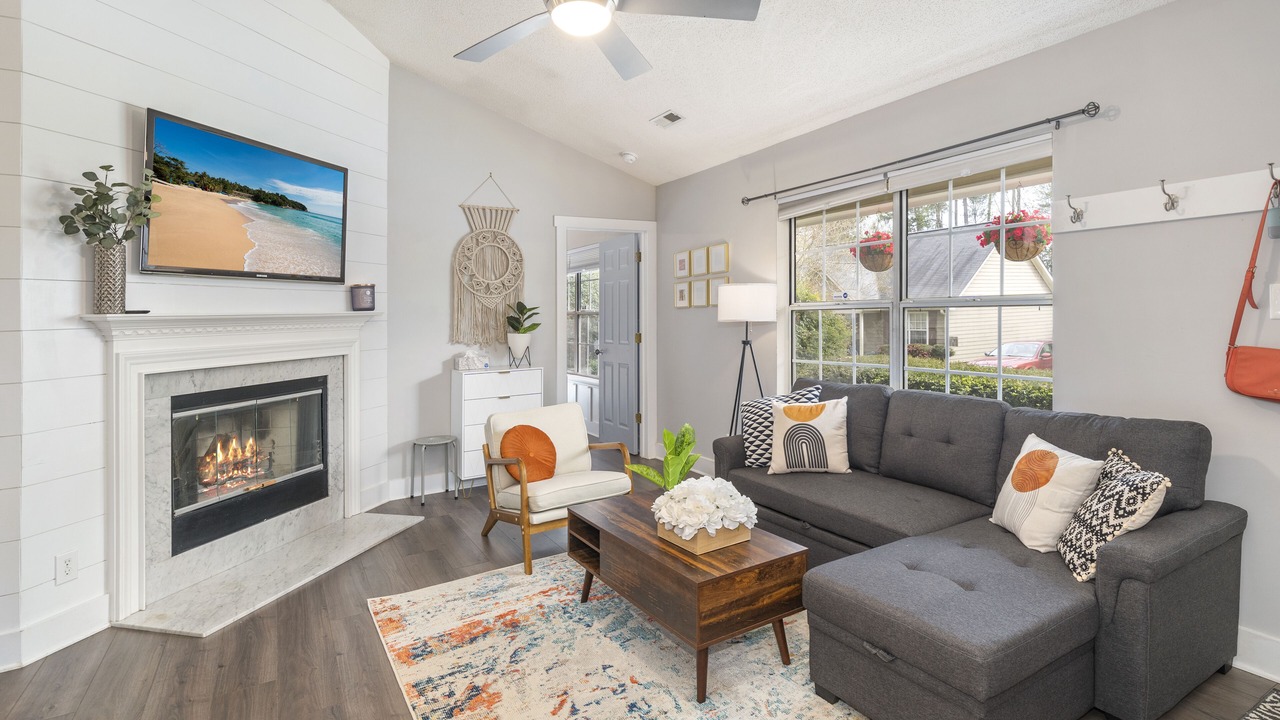 Photo of Livingroom in Durham
