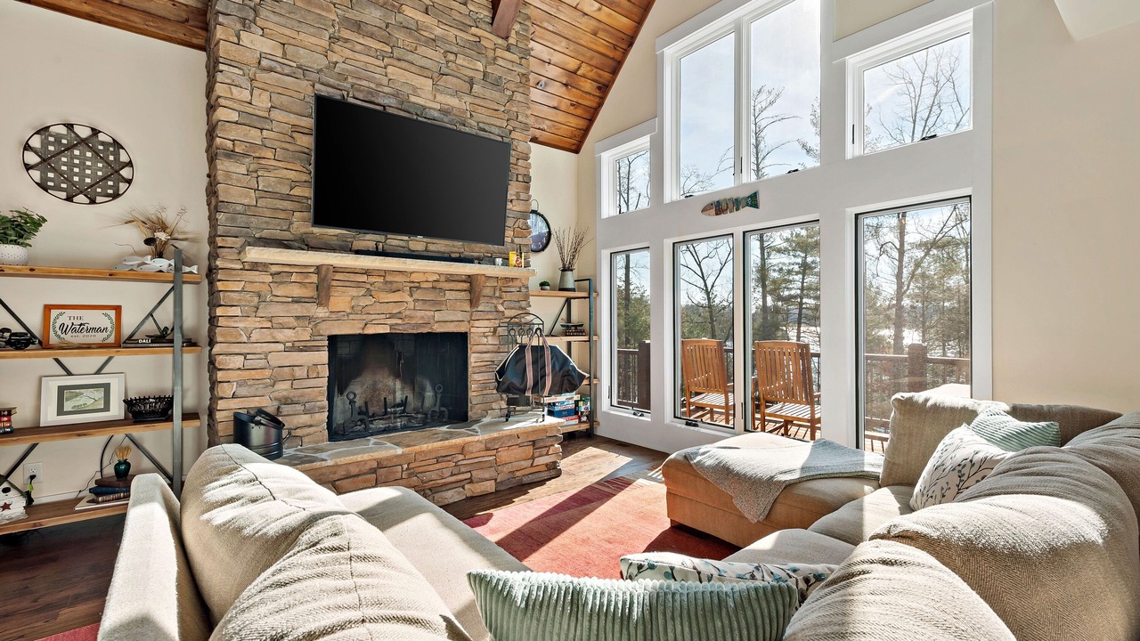 Photo of Livingroom in Nebo