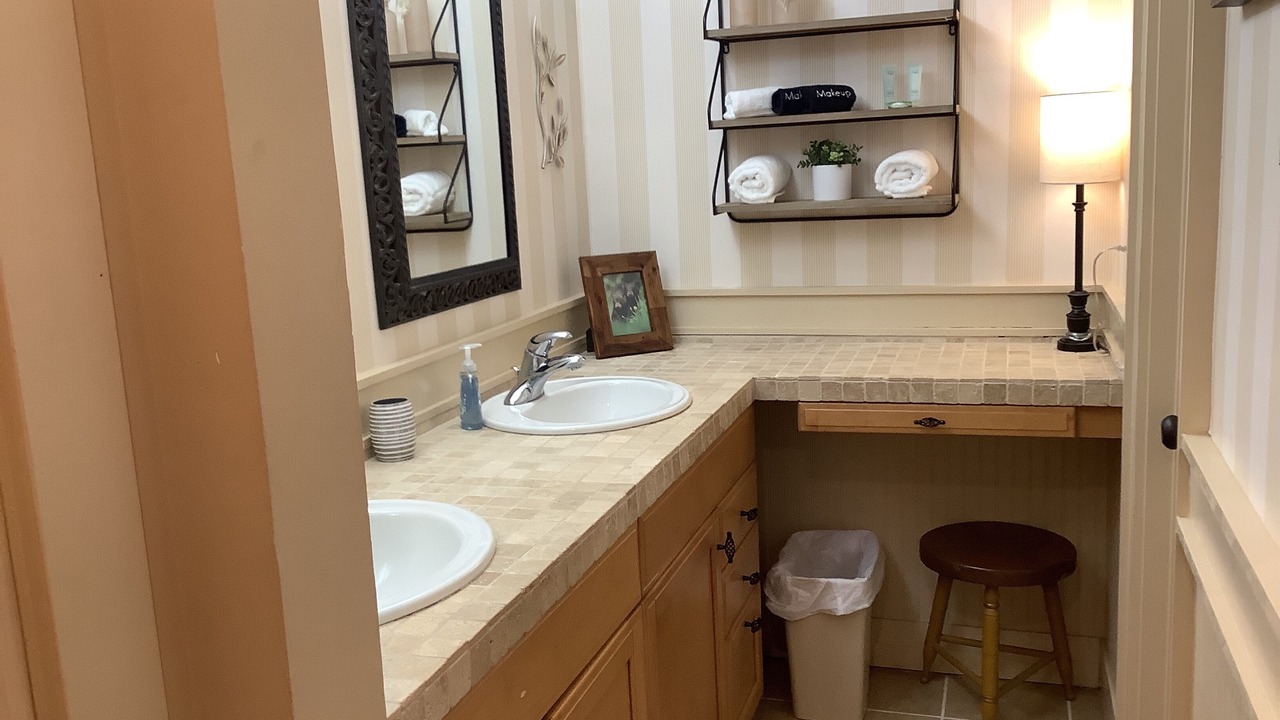 Photo of Bathroom in Sapphire
