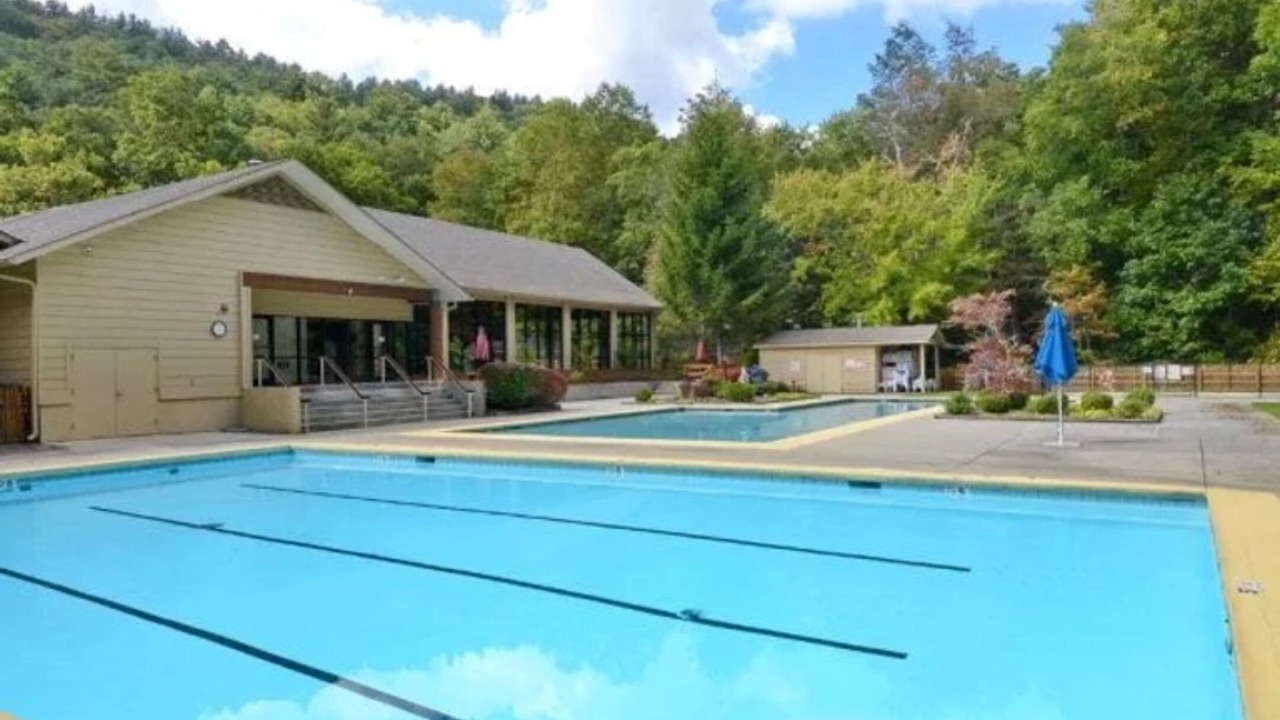 Photo of Outdoor in Sapphire