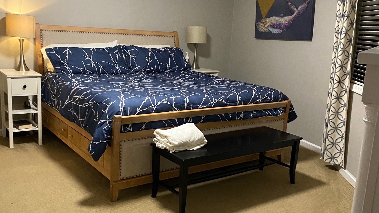 Photo of Bedroom in Moratuck Manor