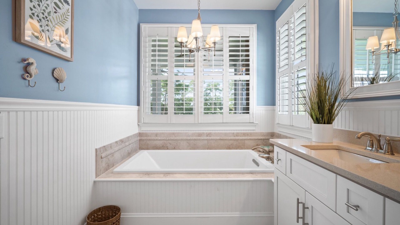 Photo of Bathroom in Bonito Boathouses