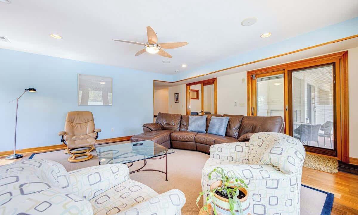 Photo of Livingroom in Southern Shores