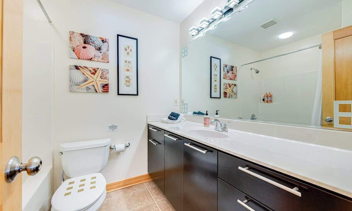 Photo of Bathroom in Southern Shores