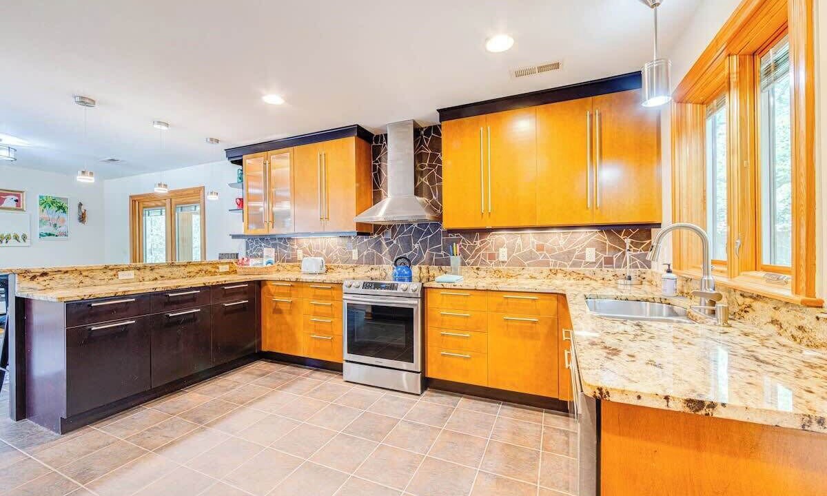 Photo of Kitchen in Southern Shores