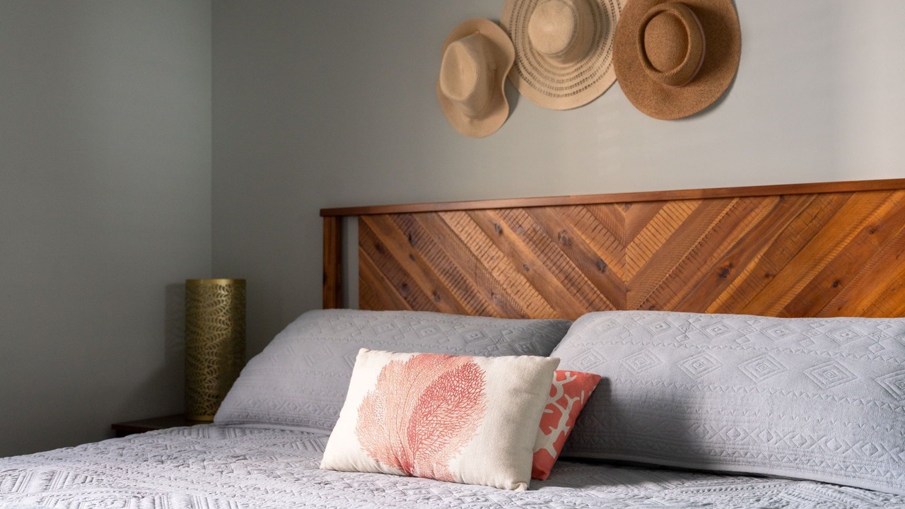 Photo of Bedroom in McCutcheon Field