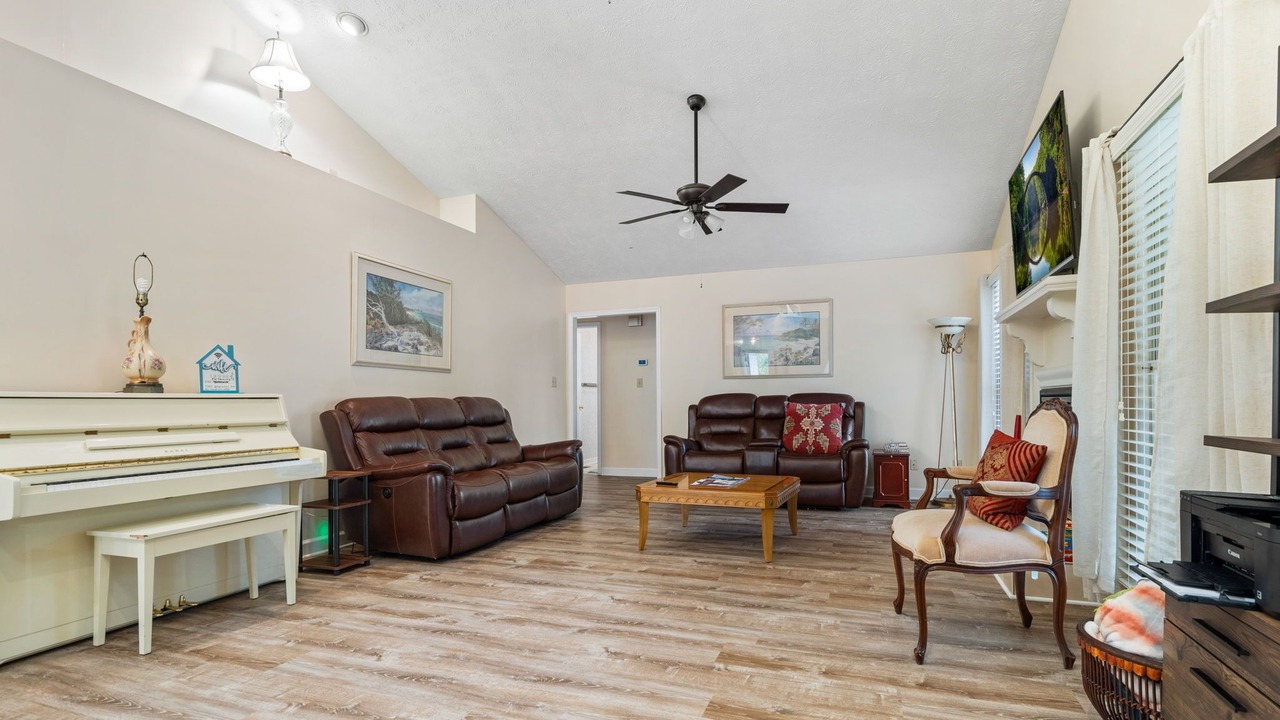 Photo of Livingroom in Fayetteville
