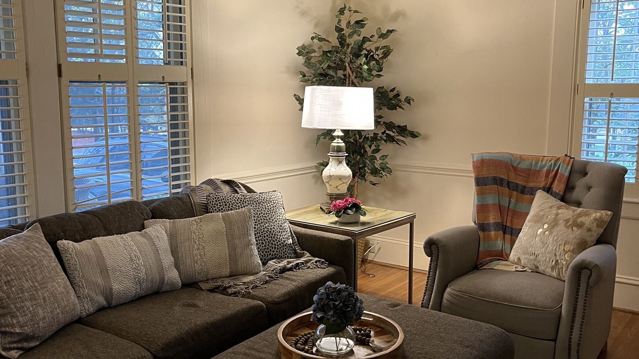 Photo of Livingroom in Myers Park