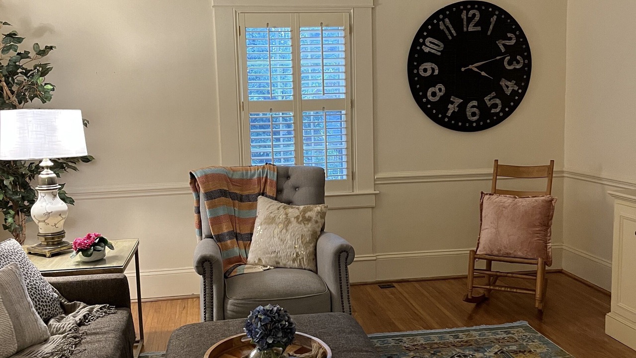 Photo of Livingroom in Myers Park