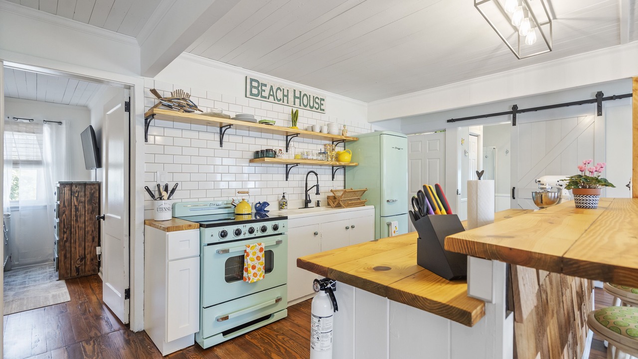 Photo of Kitchen in Surf City