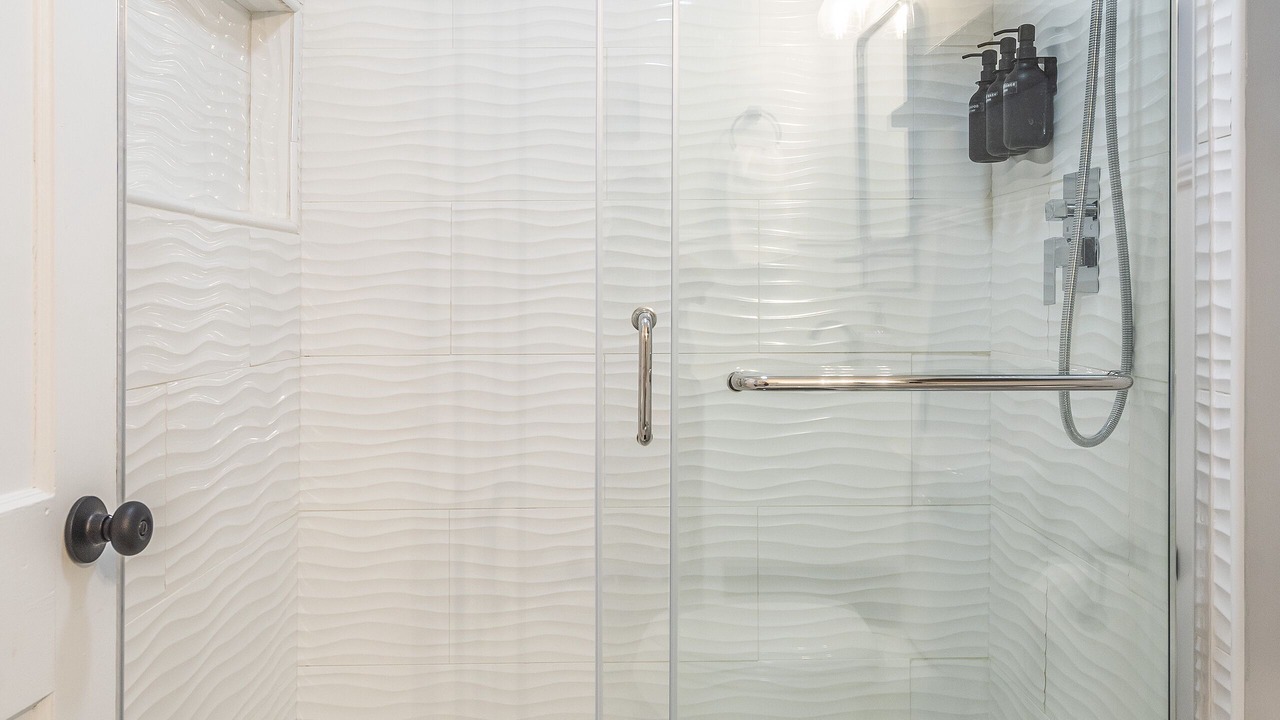 Photo of Bathroom in Surf City