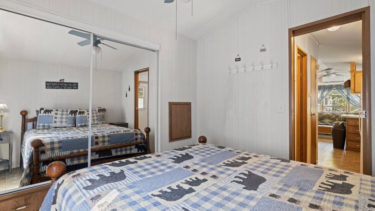 Photo of Bedroom in Sylva