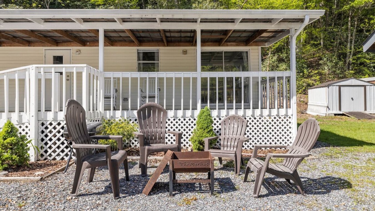 Photo of Patio Balcony in Sylva