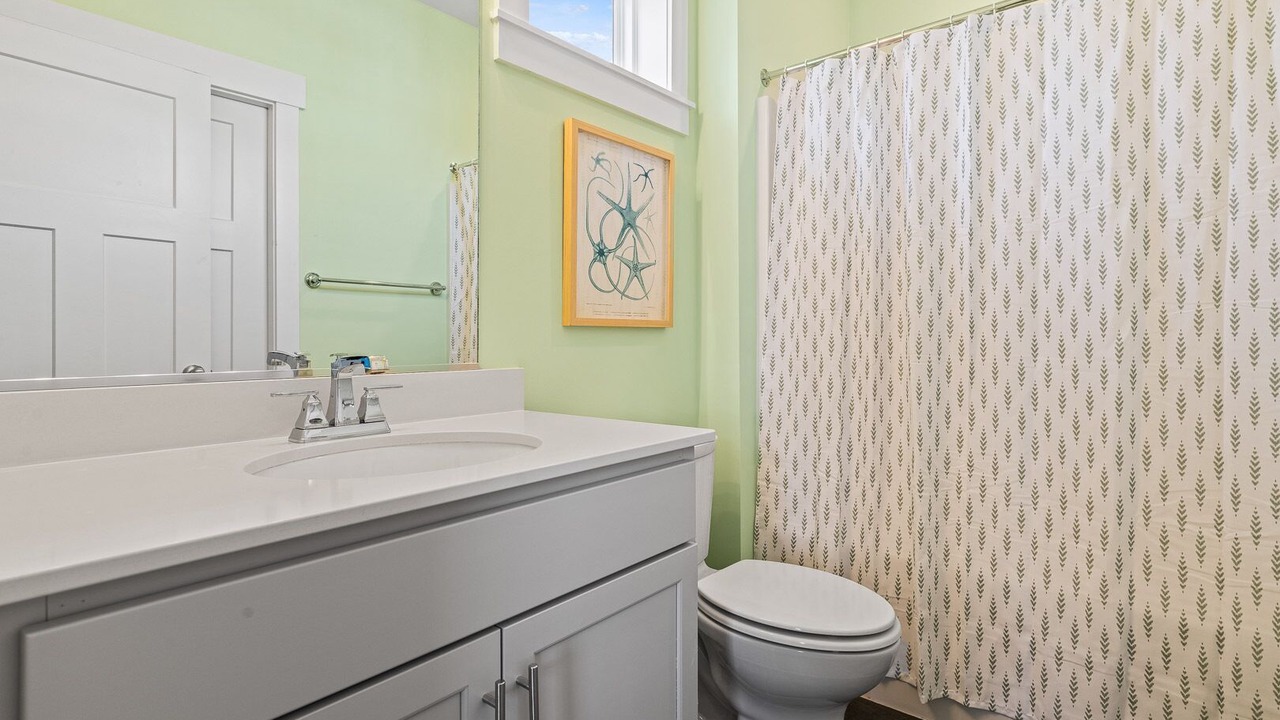 Photo of Bathroom in Bermuda Bay