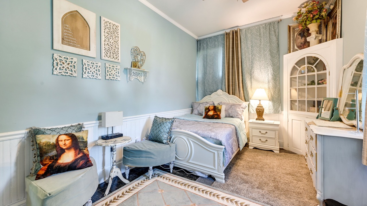 Photo of Livingroom in High Point