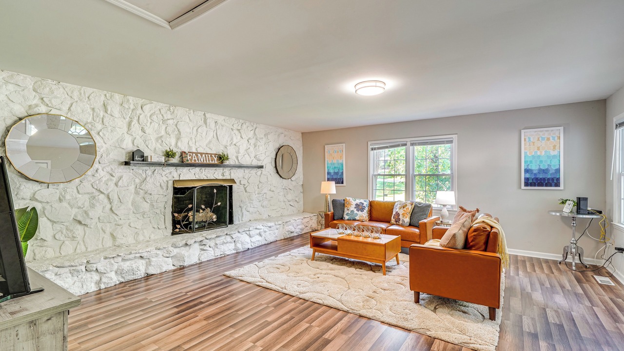 Photo of Livingroom in Hillsborough