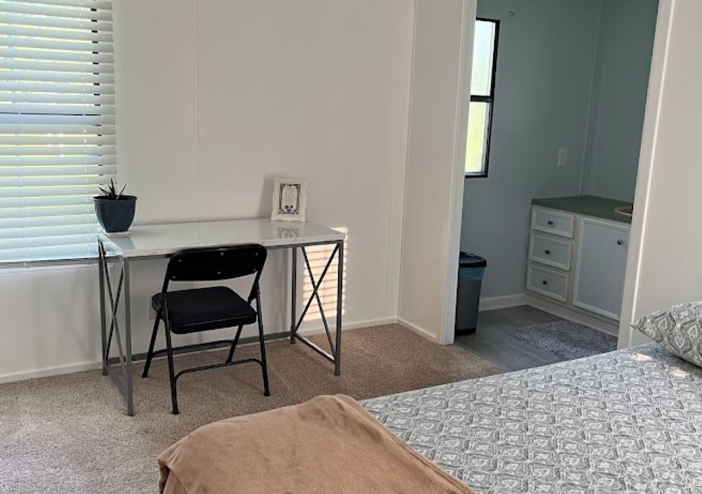 Photo of Bedroom in Aurora
