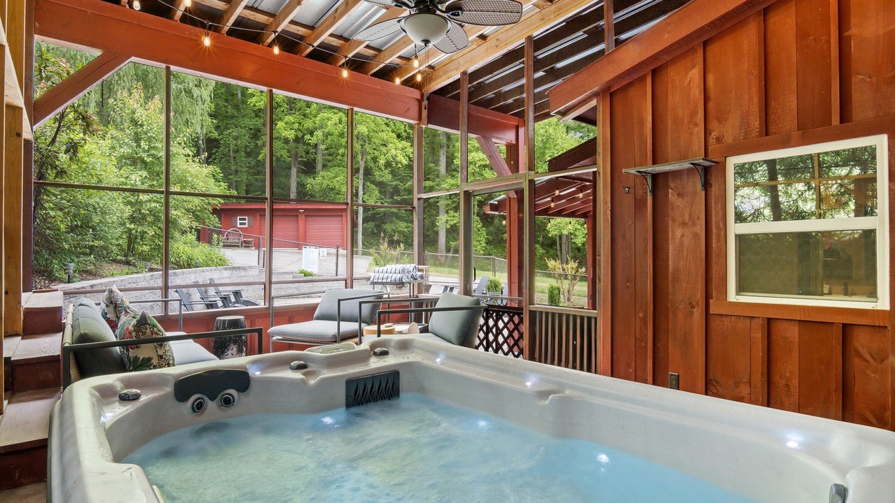 Photo of Outdoor in Weaverville