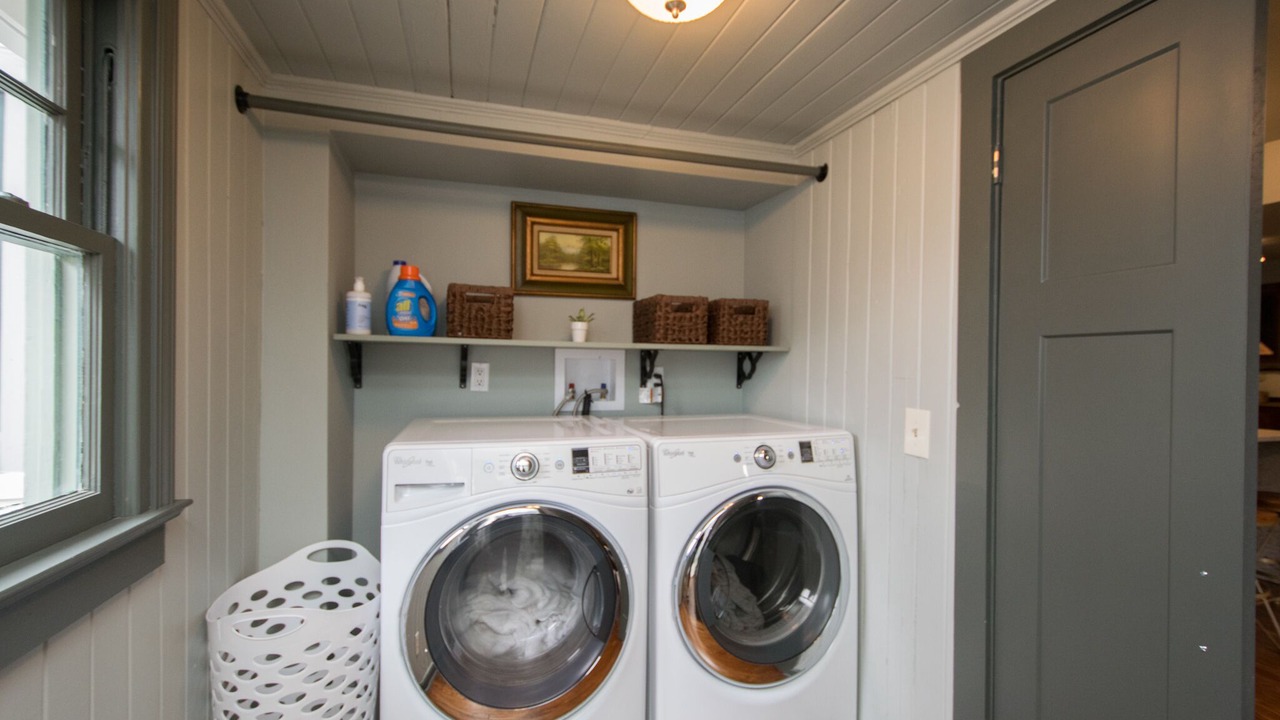 Photo of Bedroom in Hendersonville