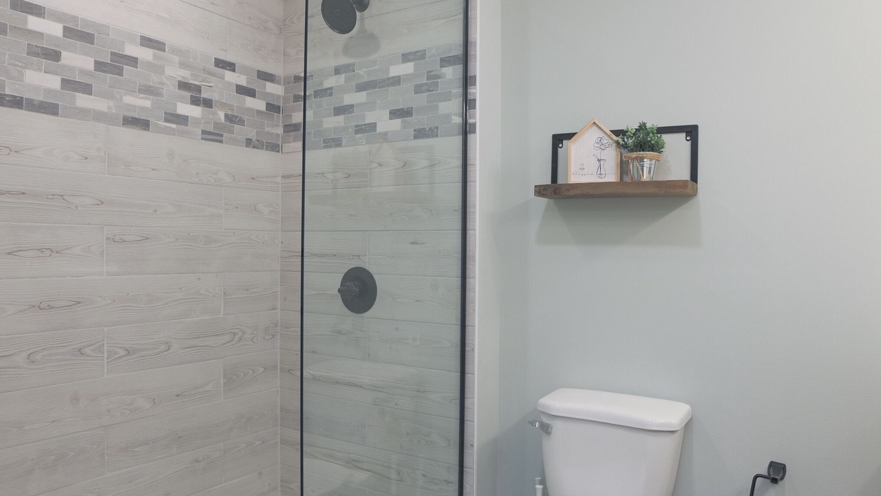 Photo of Bathroom in Murphy