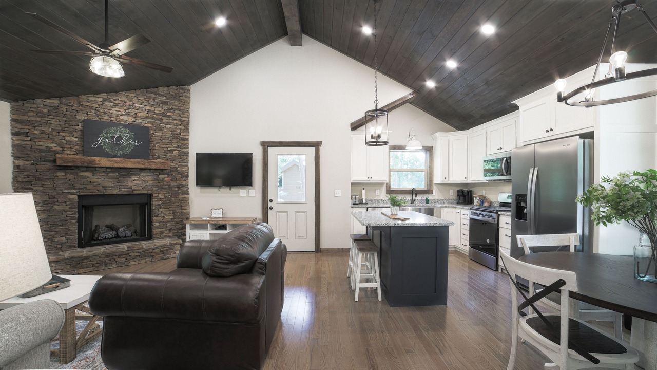 Photo of Livingroom in Murphy