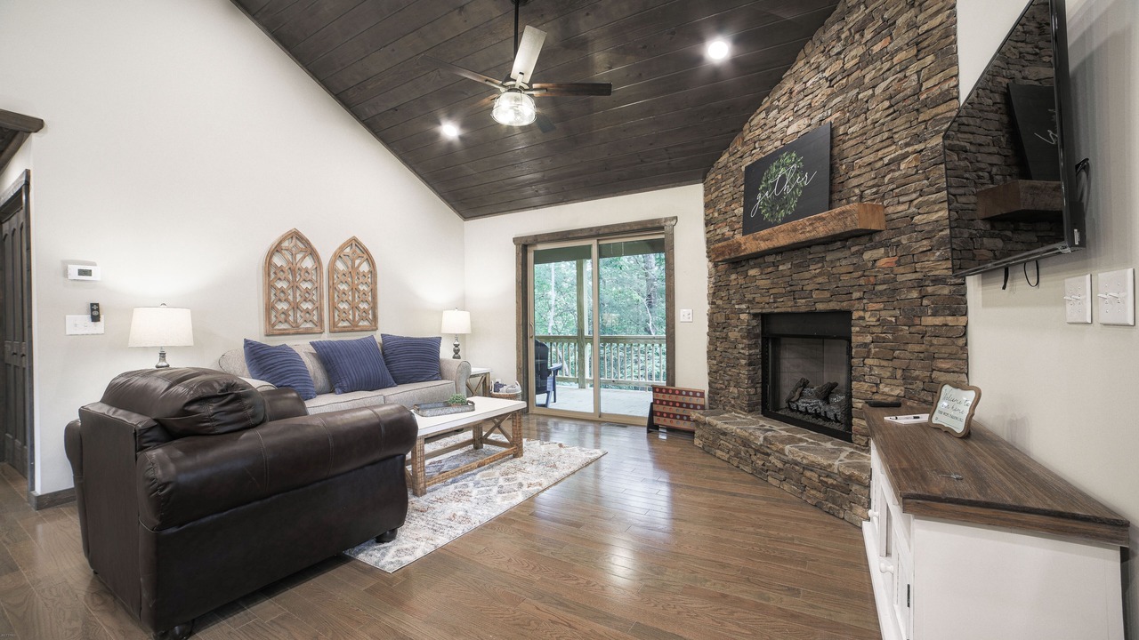 Photo of Livingroom in Murphy