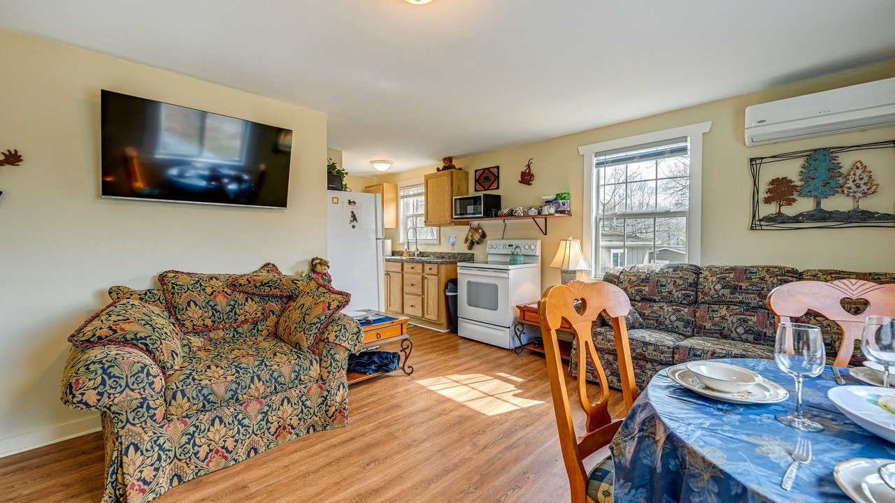Photo of Livingroom in Qualla