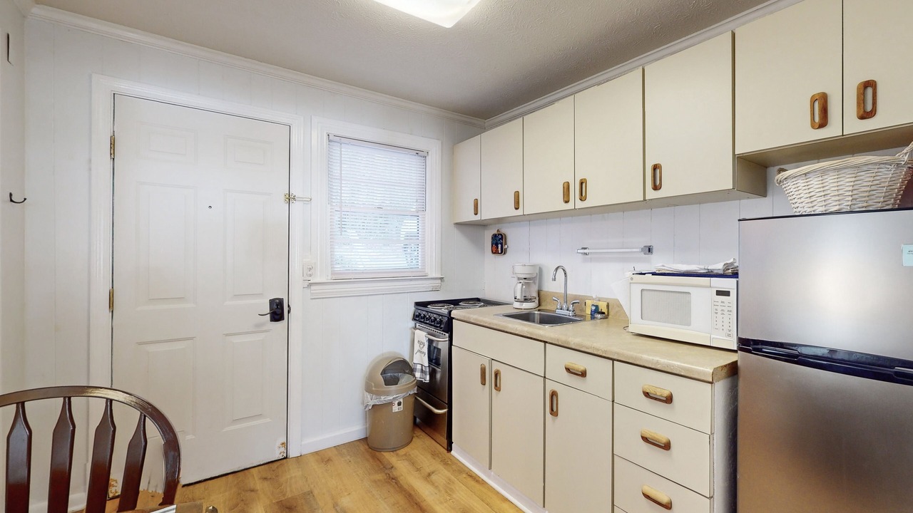 Photo of Kitchen in Flat Rock