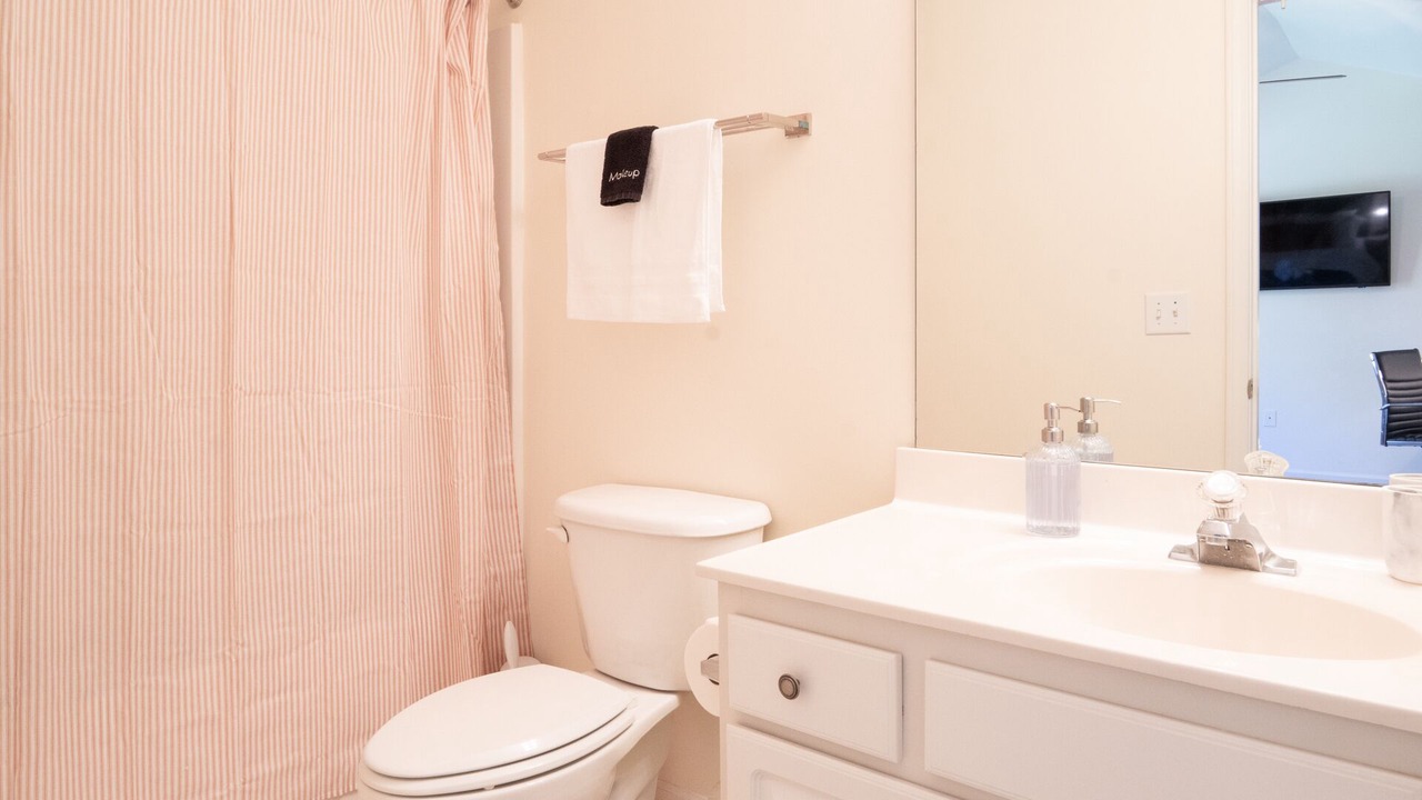 Photo of Bathroom in Pineville