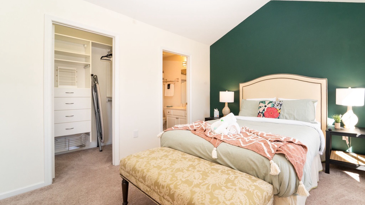 Photo of Bedroom in Pineville