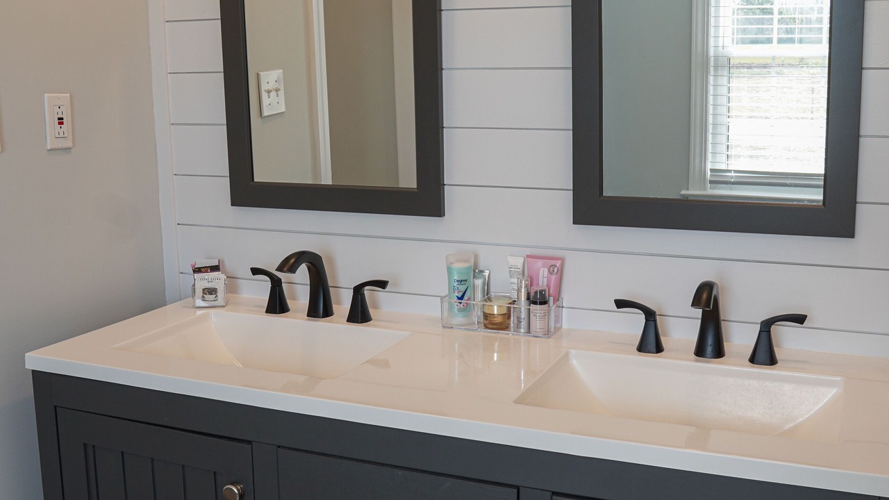 Photo of Bathroom in Snow Hill