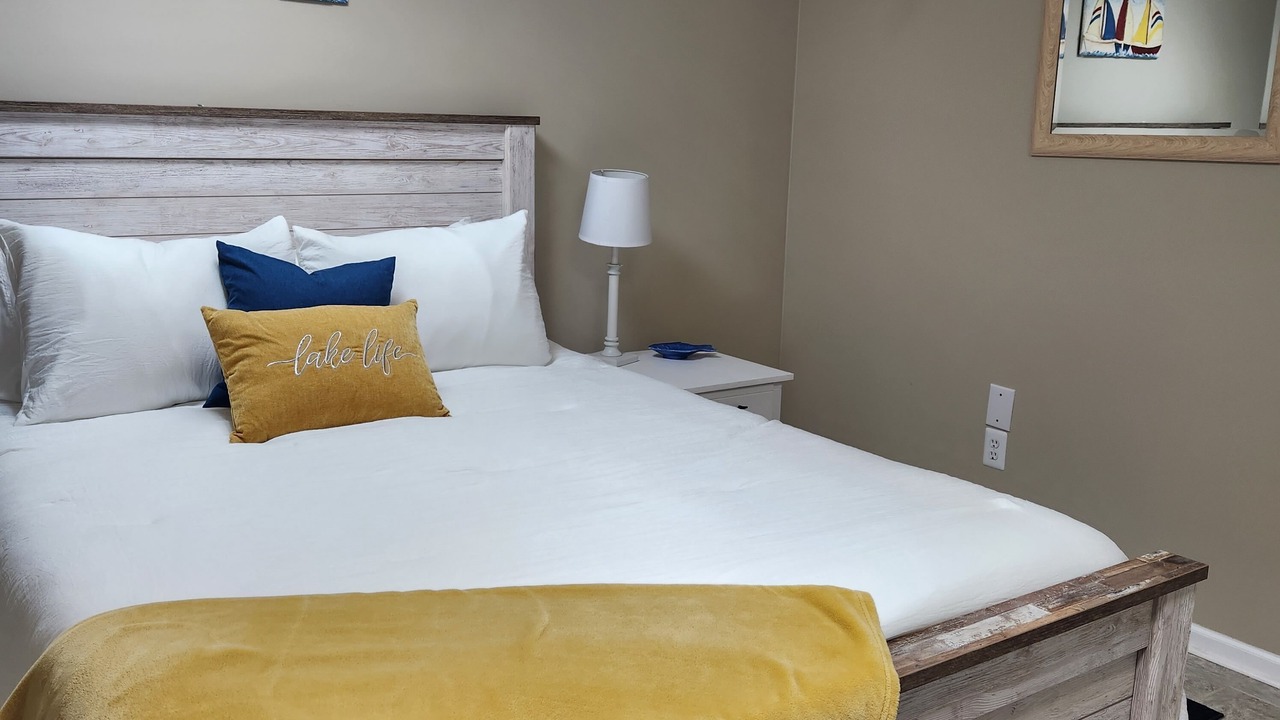 Photo of Bedroom in Lake Norman of Catawba