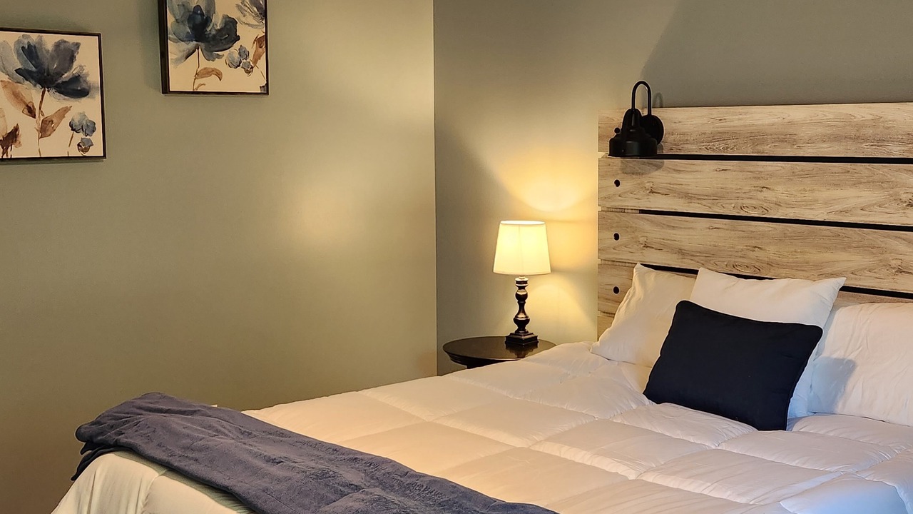 Photo of Bedroom in Lake Norman of Catawba
