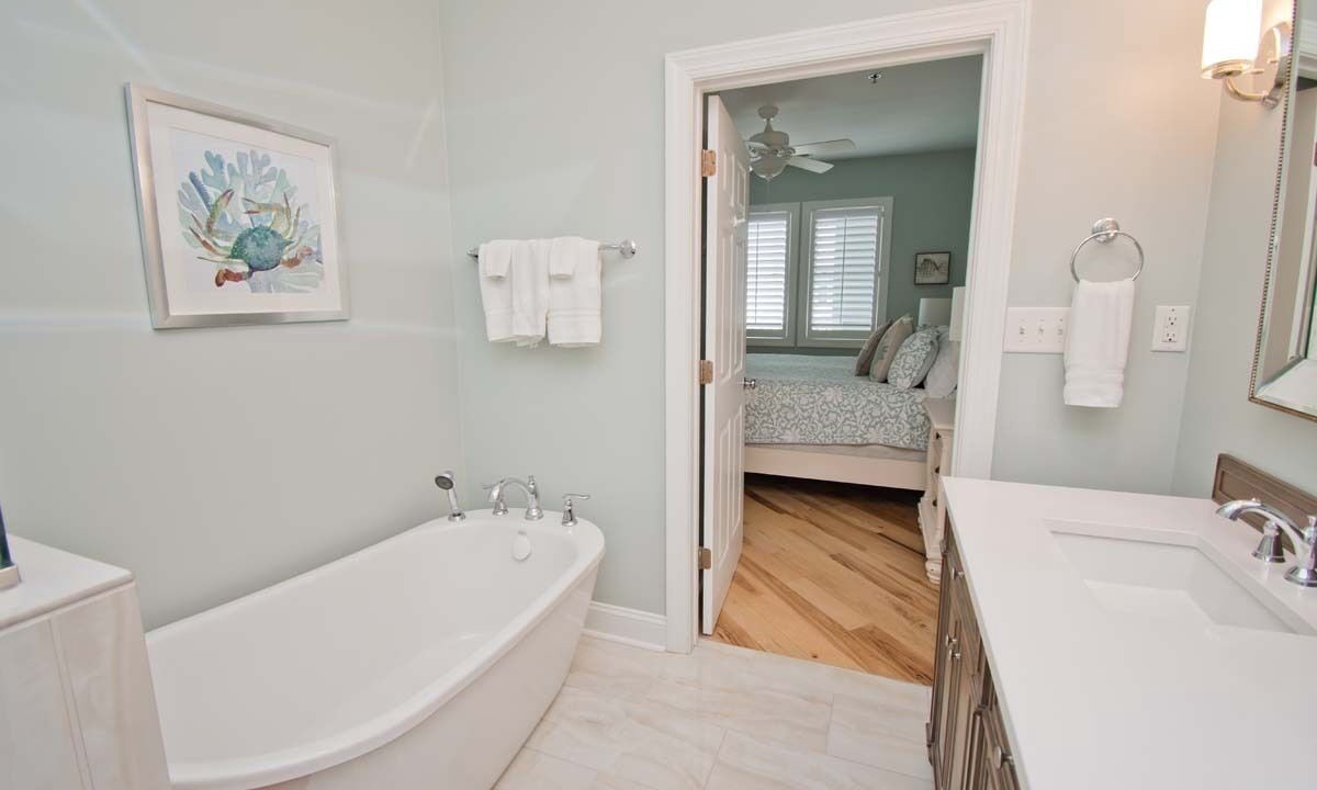 Photo of Bathroom in Indian Beach