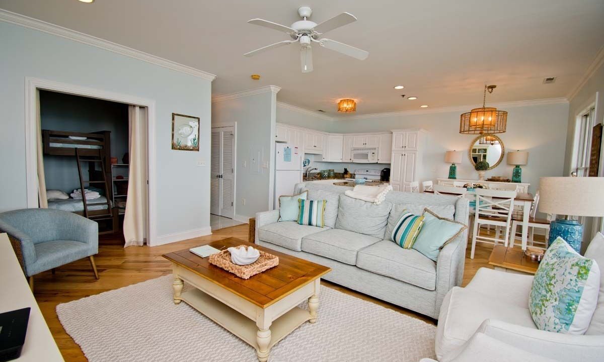 Photo of Livingroom in Indian Beach