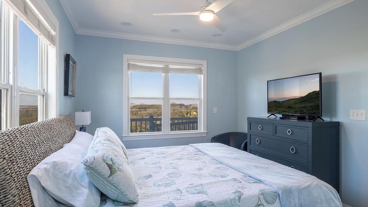 Photo of Bedroom in Indian Beach