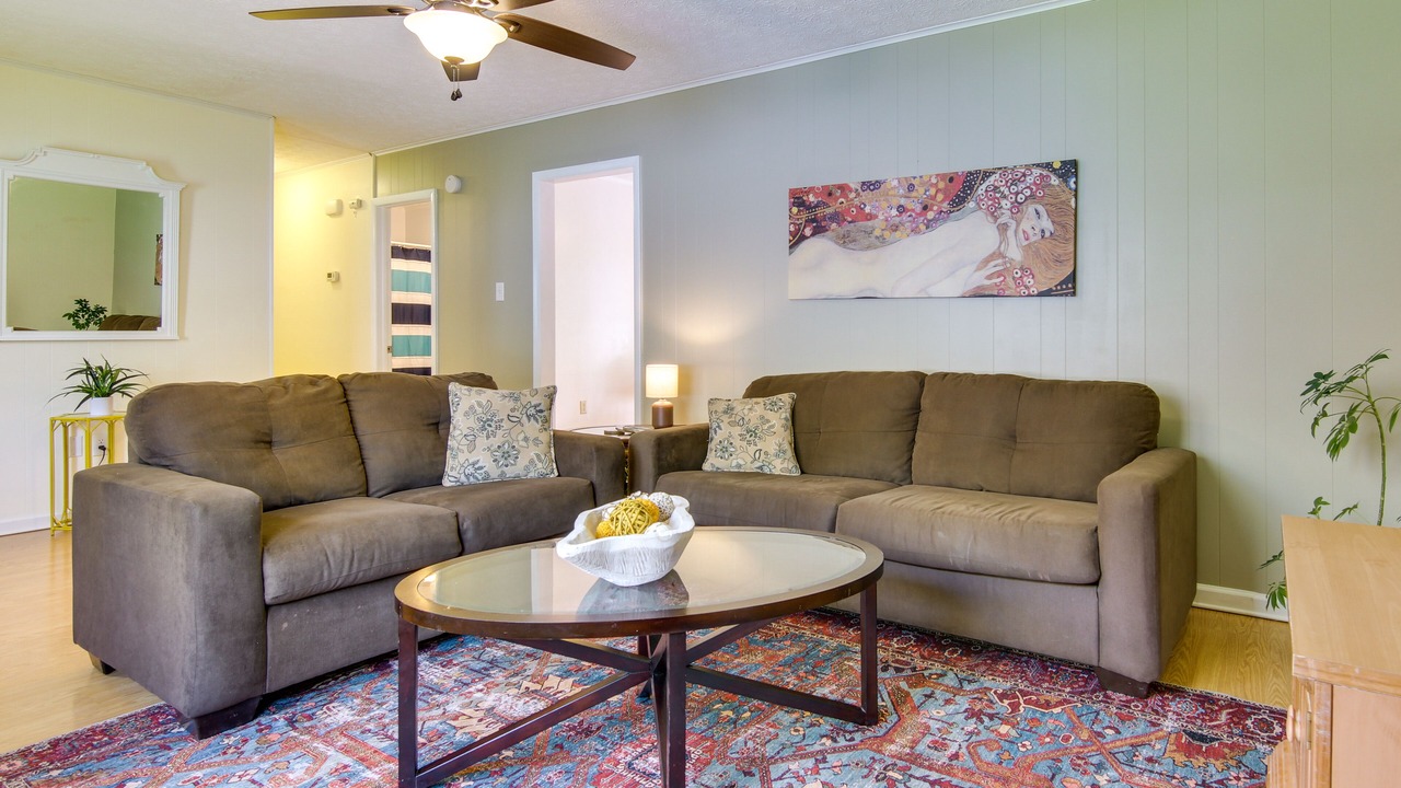Photo of Livingroom in Ridgecrest