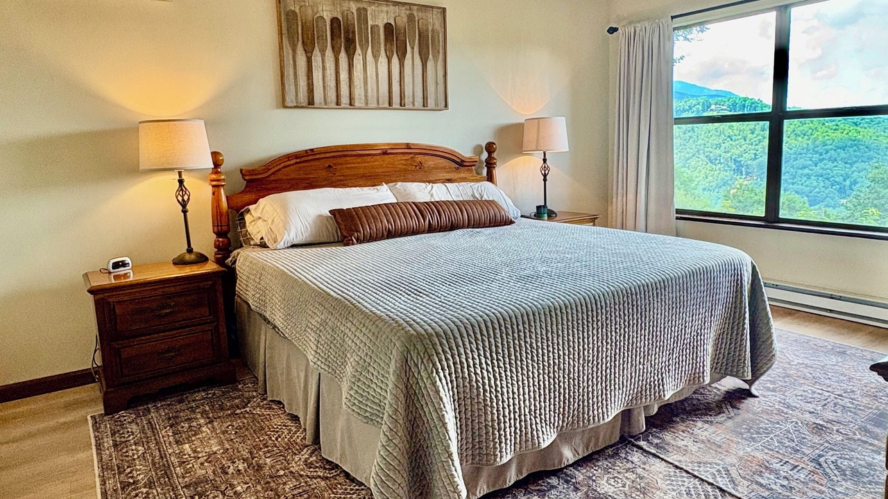 Photo of Bedroom in Burnsville